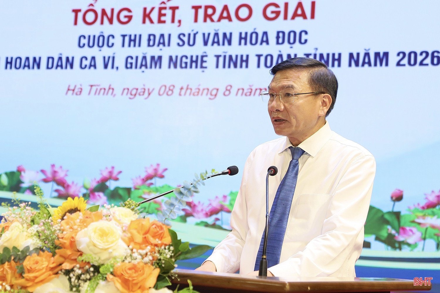 văn h&oacute;a đọc ảnh 9