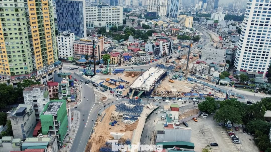 n&uacute;t giao ảnh 1