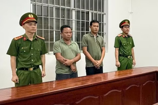 Khởi tố 2 đối tượng đổ 1.900 tấn chất thải gây ô nhiễm môi trường tại Phú Quốc