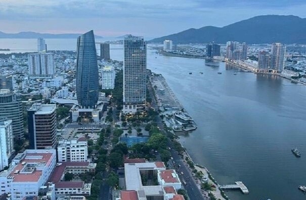 Đà Nẵng duyệt 1 nhân sự lương 100 triệu đồng/tháng ở Trung tâm tài chính quốc tế
