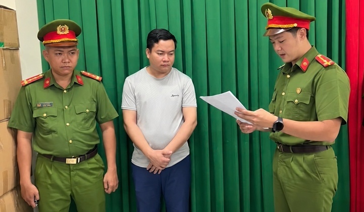 C&ocirc;ng ty Bảo Ph&uacute;c,  Doanh nghiệp Bảo Ph&uacute;c,  Gi&aacute;m đốc Bảo Ph&uacute;c,  BĐS Bảo Ph&uacute;c,  Dịch vụ Bảo Ph&uacute;c ảnh 1