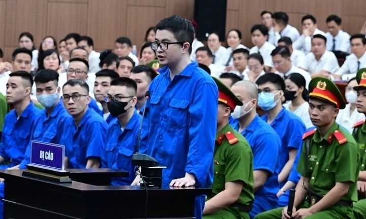 Mr Pips khai 'tùy hứng' mua ôtô 4 tỷ đồng cho anh trai người yêu
