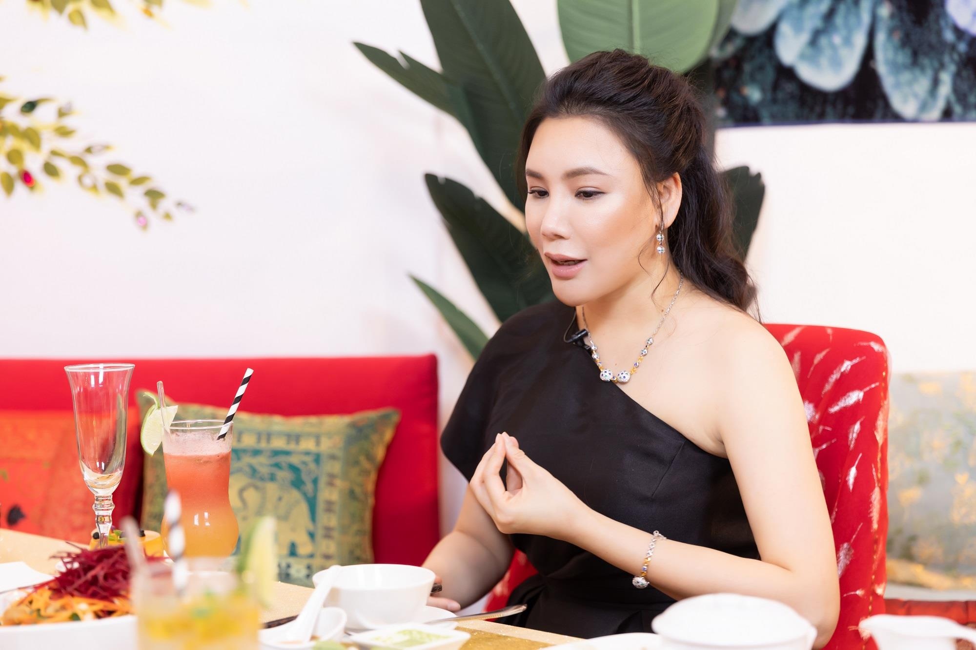 Ho Quynh Huong anh 3