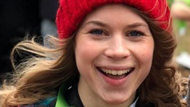 Phia sau vu an co gai bi si quan canh sat giet hai o Anh hinh anh