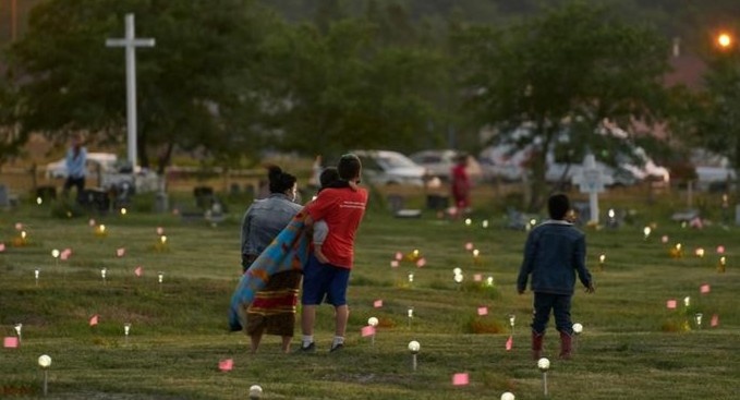 Truong noi tru danh cho tre em ban dia o Canada anh 4
