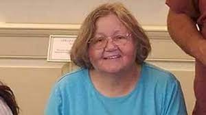 Benh nhan Covid-19 bat ngo tinh day vao ngay rut may tho hinh anh