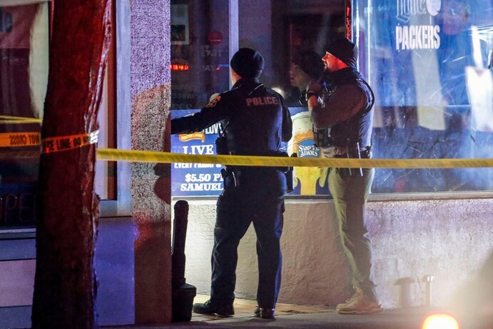 Nhan chung tham kich lao xe tai My: 'Thi the o khap noi' hinh anh