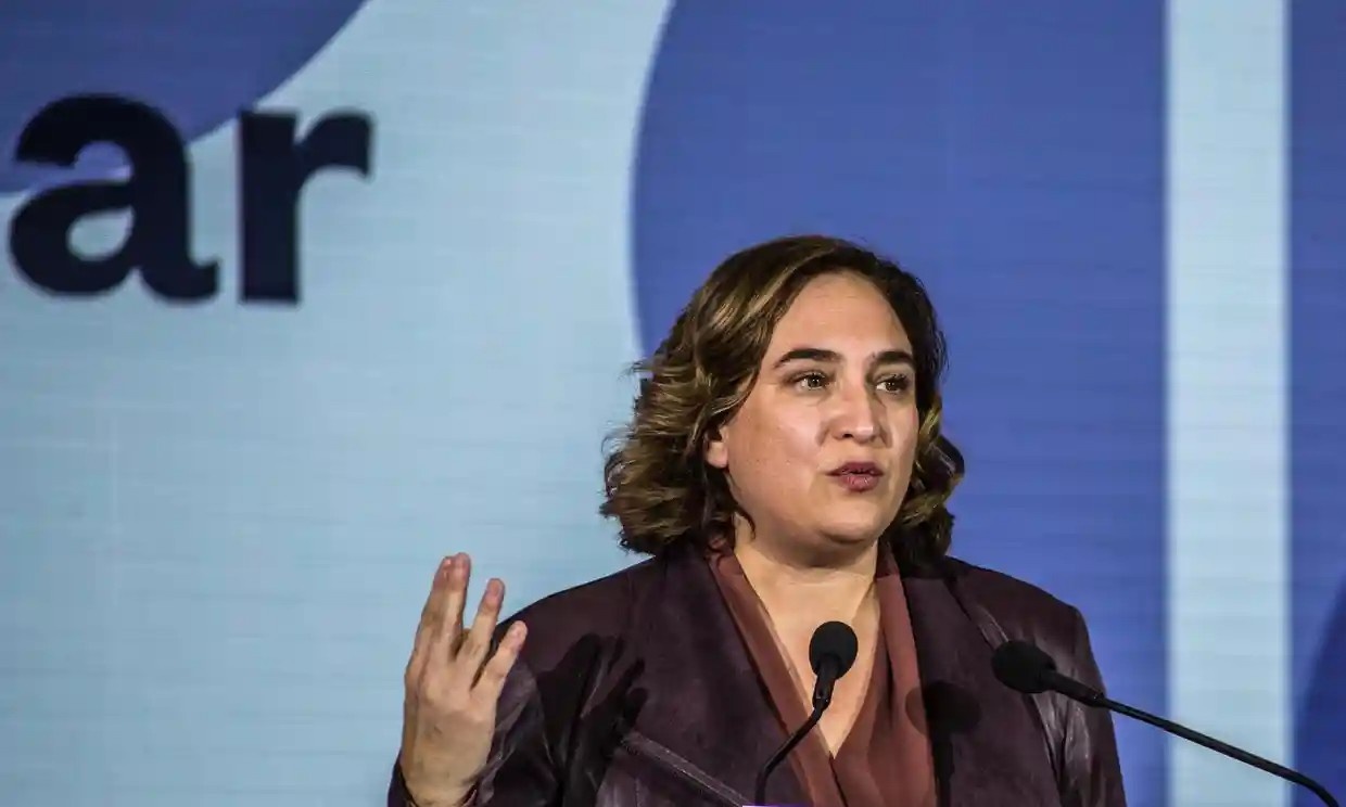 Barcelona vat lon voi nhung hau qua cua du lich dai chung anh 5