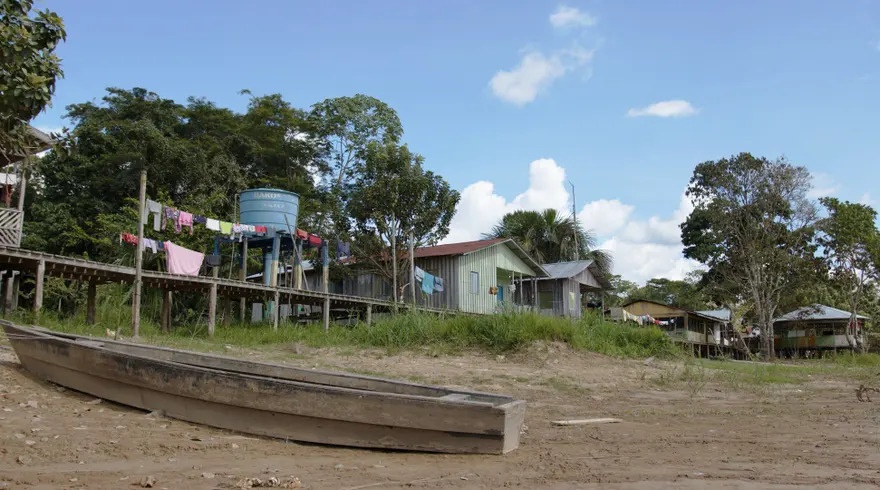 Lan song toi pham de doa cuoc song tho dan trong rung Amazon anh 4