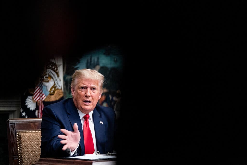 Trump quan tam tin mat anh 1