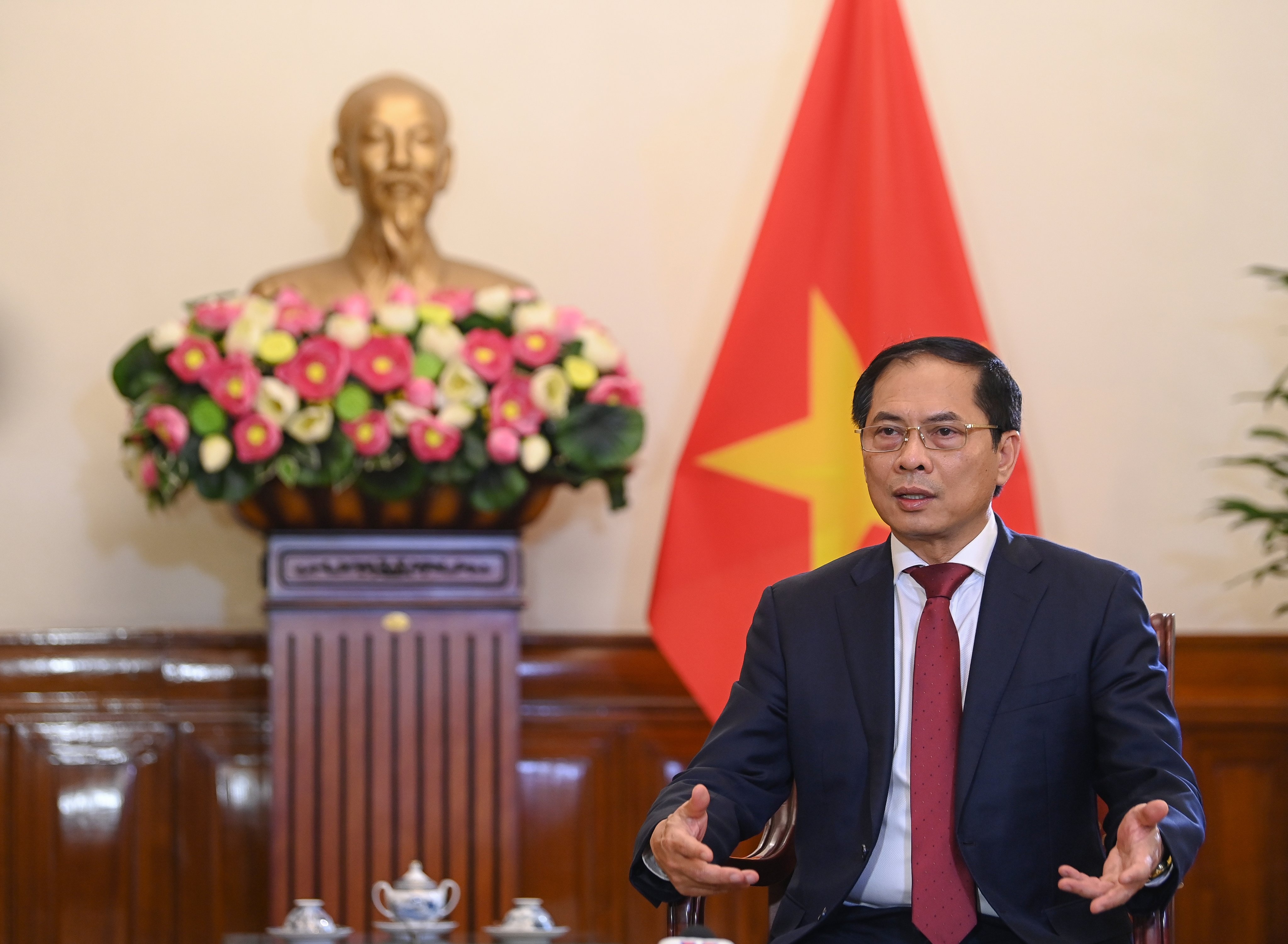 Hoi dong Nhan quyen anh 1