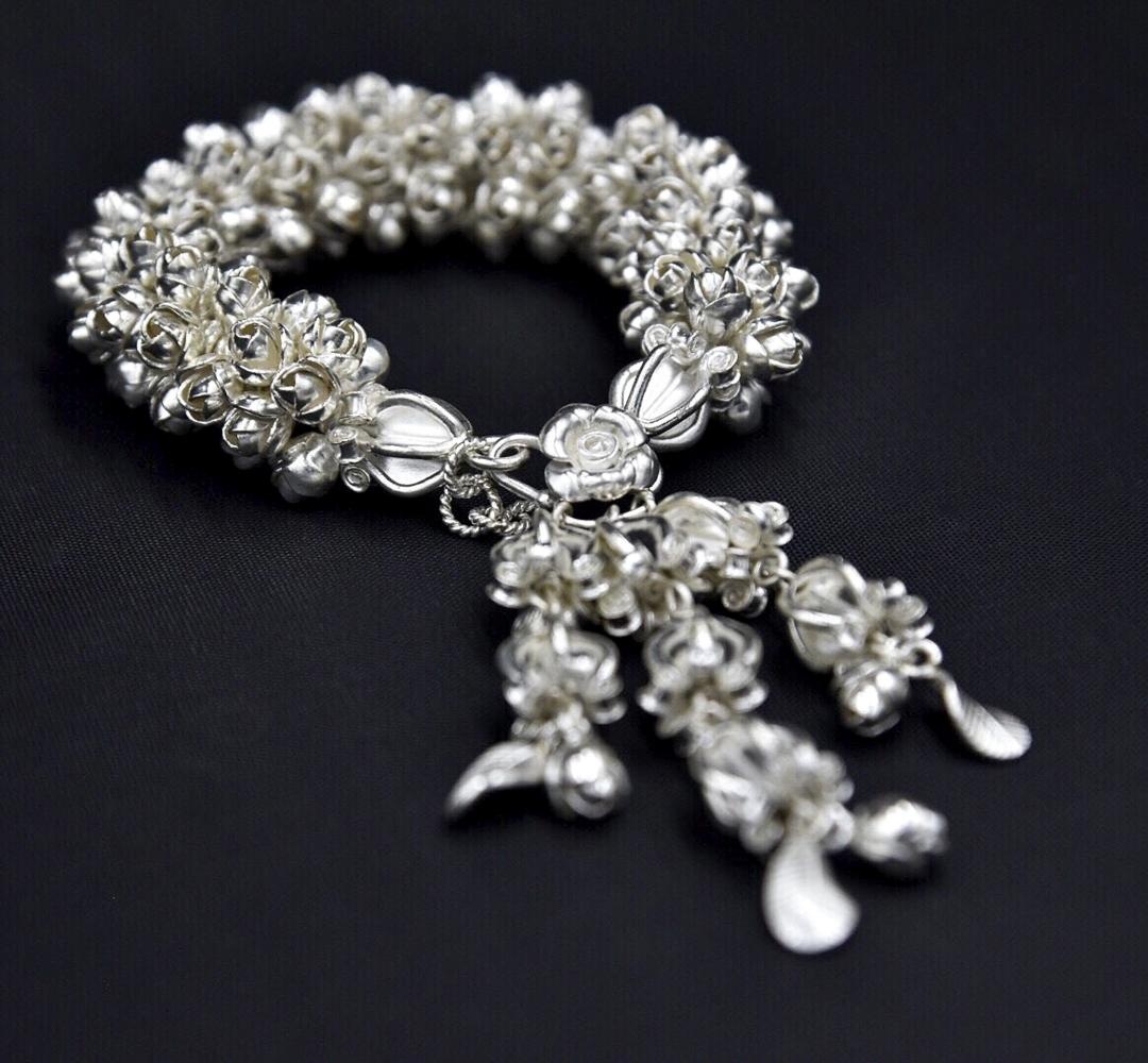 qua tang hoi nghi ASEAN anh 3