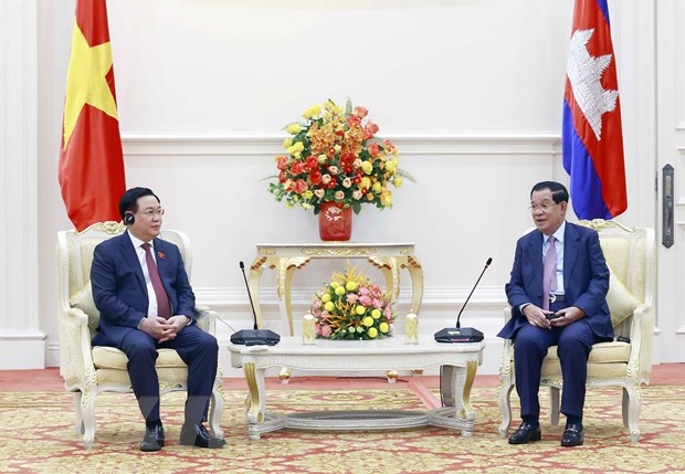 Thu tuong Hun Sen nhat tri tao dieu kien ve giay to cho nguoi goc Viet hinh anh