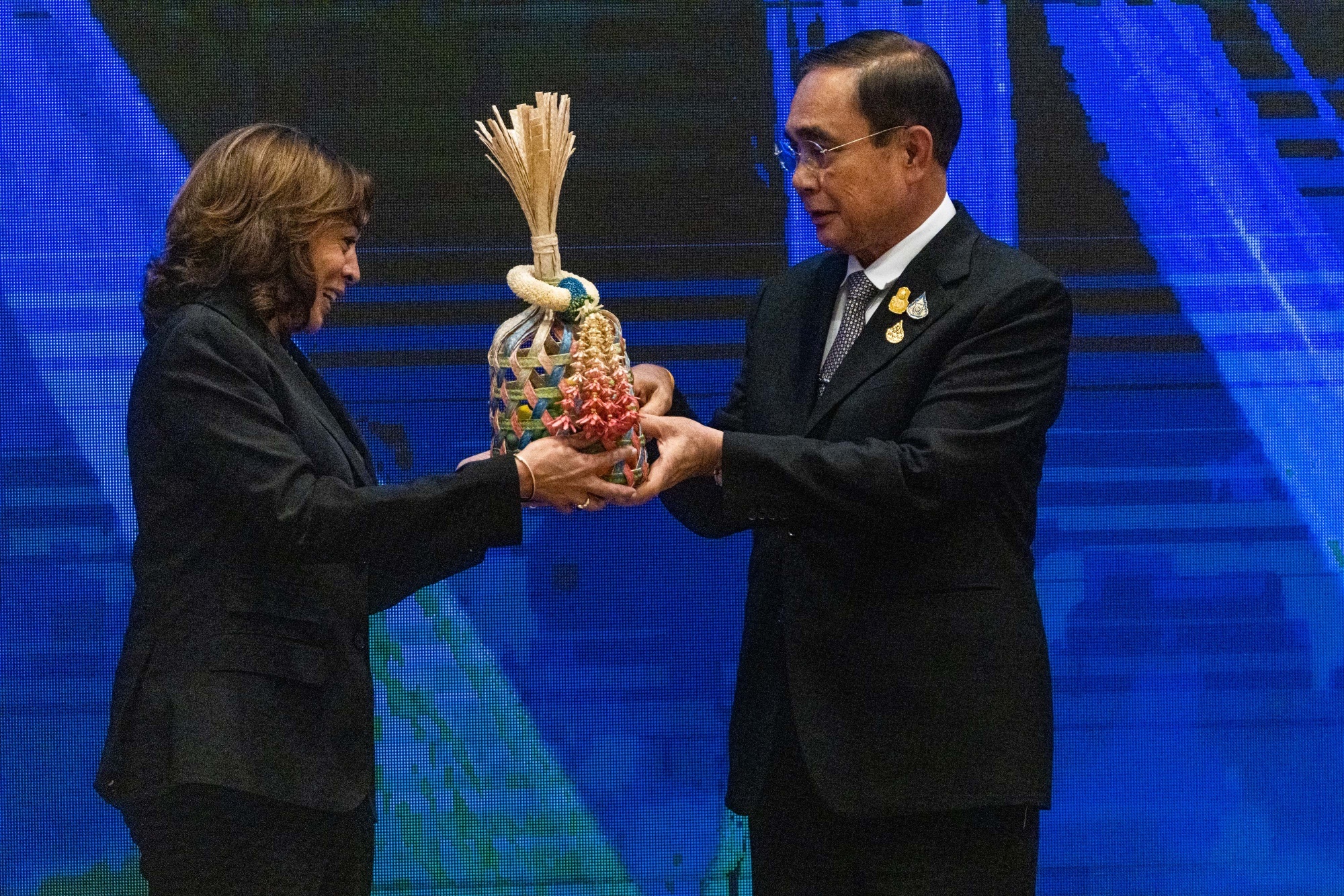 hoi nghi quoc te anh 7