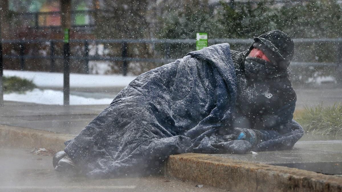 Nuoc My doi mat mua Giang sinh gia lanh nhat trong nhieu thap ky hinh anh