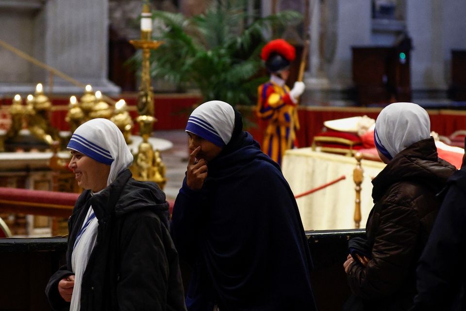 cuu Giao hoang Benedict XVI anh 8