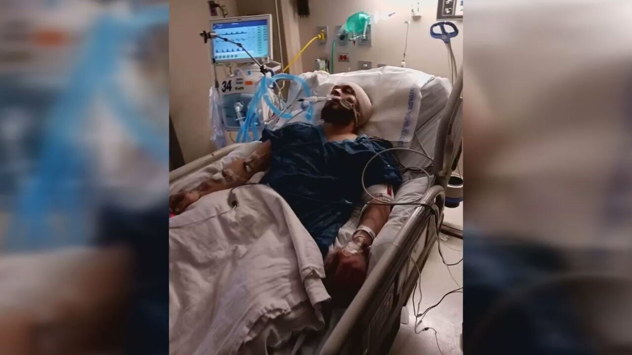 Canh sat My ban chet chang trai ngoi trong oto hinh anh