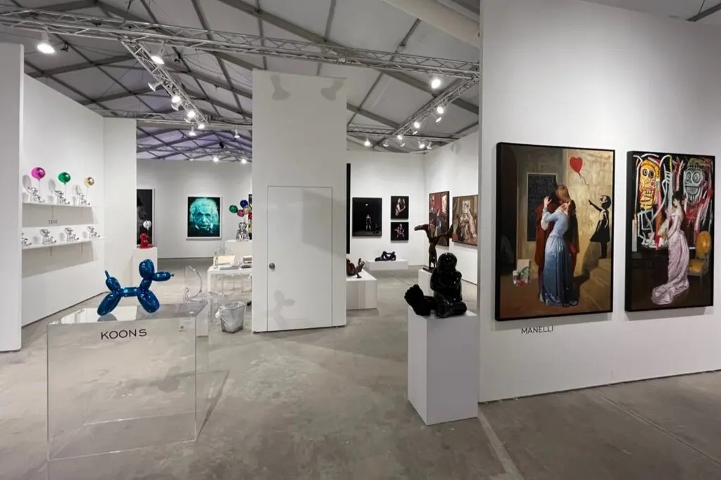 dieu khac cua Jeff Koons anh 1