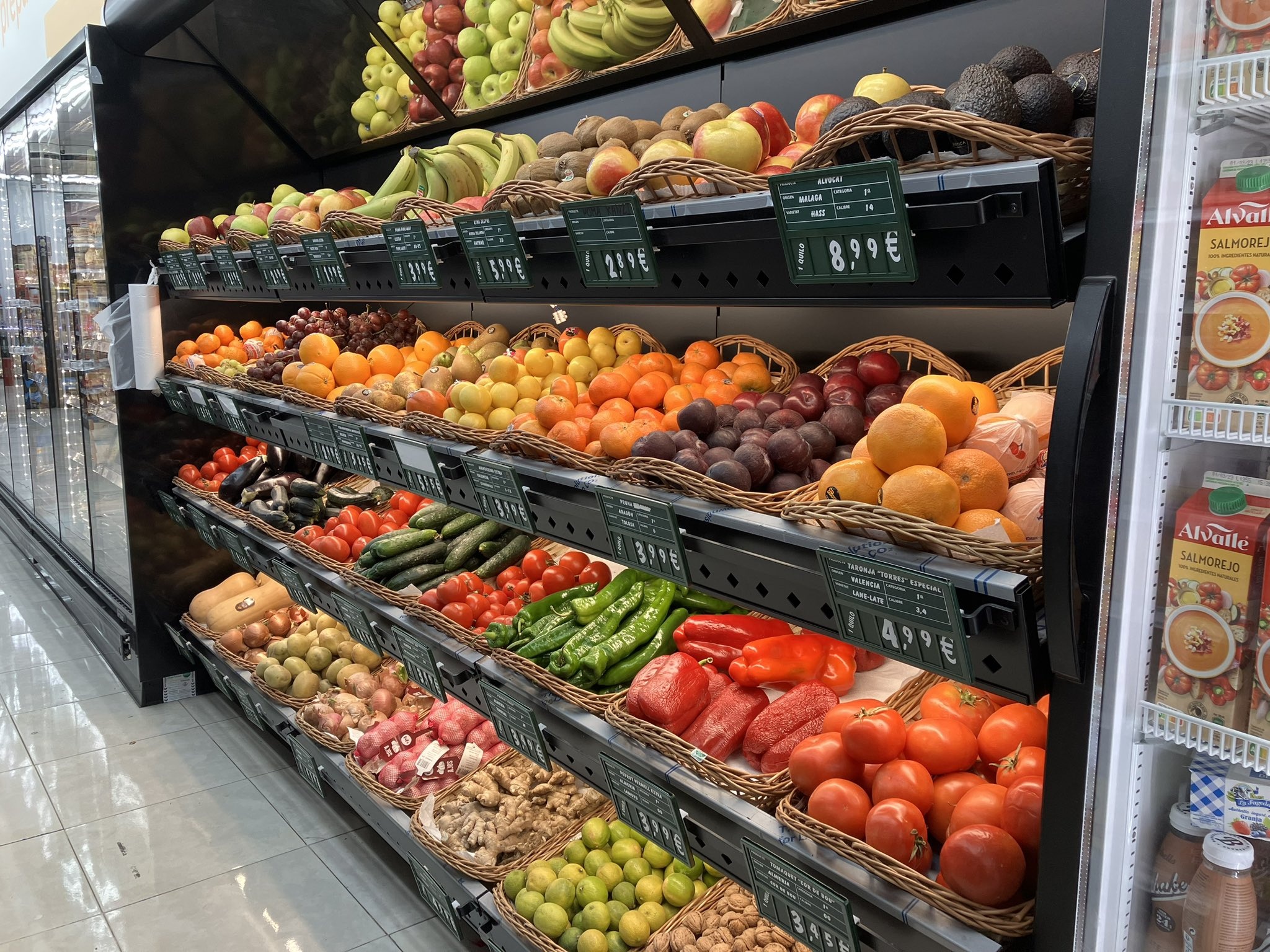 Anh thieu hut thuc pham anh 1