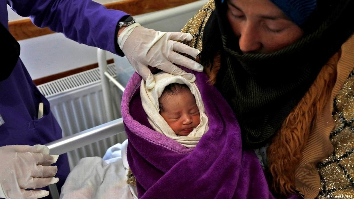 Noi phu nu bi day doa khung khiep nhat hinh anh