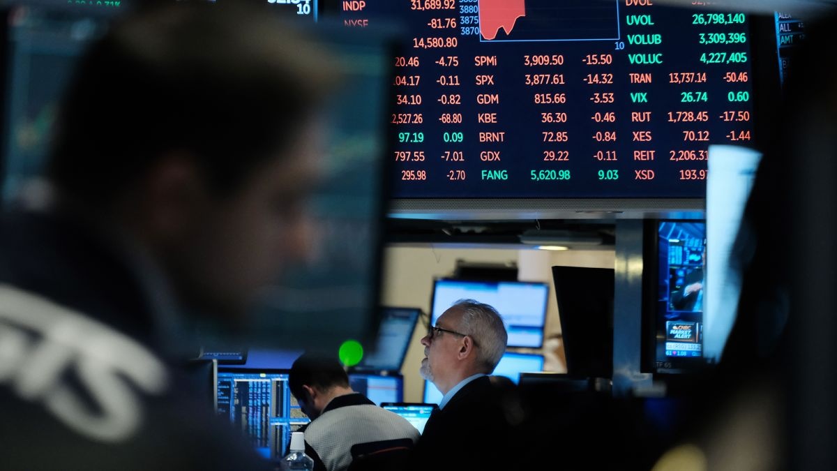 Chuyen gi dang xay ra voi he thong ngan hang toan cau hinh anh