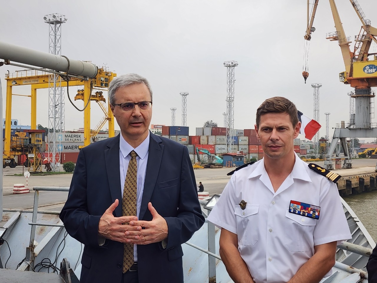 tau Phap tham Viet Nam anh 5