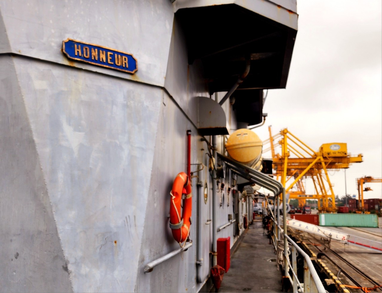 tau Phap tham Viet Nam anh 13