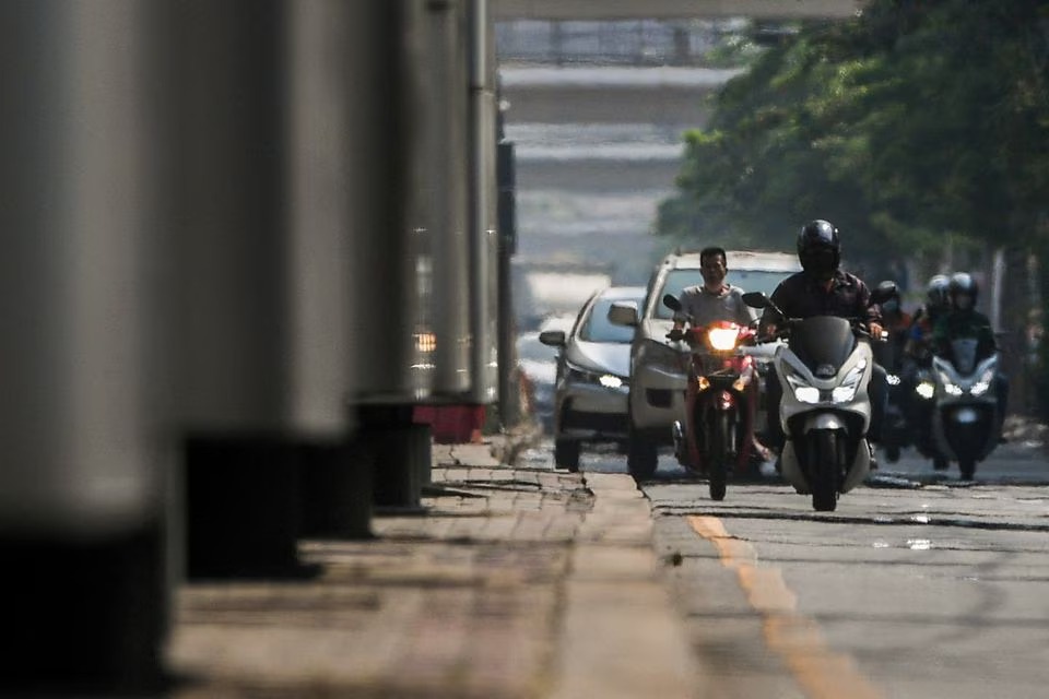 Thai Lan ra canh bao nang nong cuc do tai hang chuc tinh thanh hinh anh