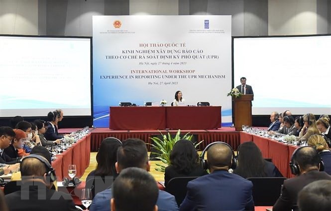 Dieu phoi vien LHQ: Viet Nam cam ket manh me dam bao quyen con nguoi hinh anh