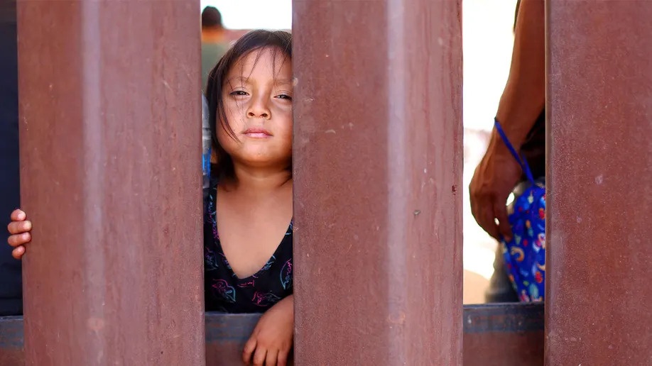 nguoi nhap cu vao My anh 9