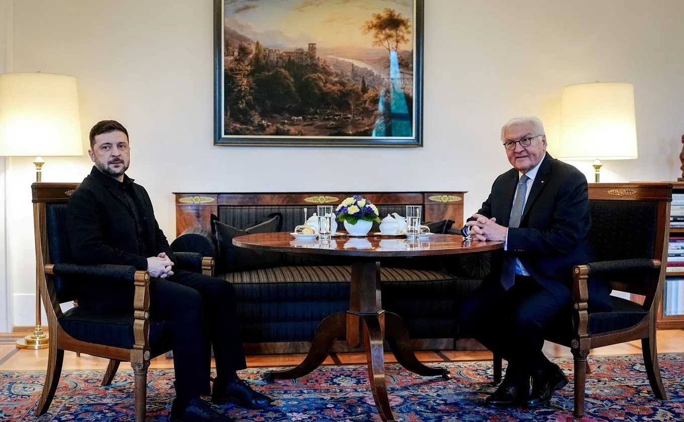 Ong Zelensky lan dau tien cong du Duc hinh anh