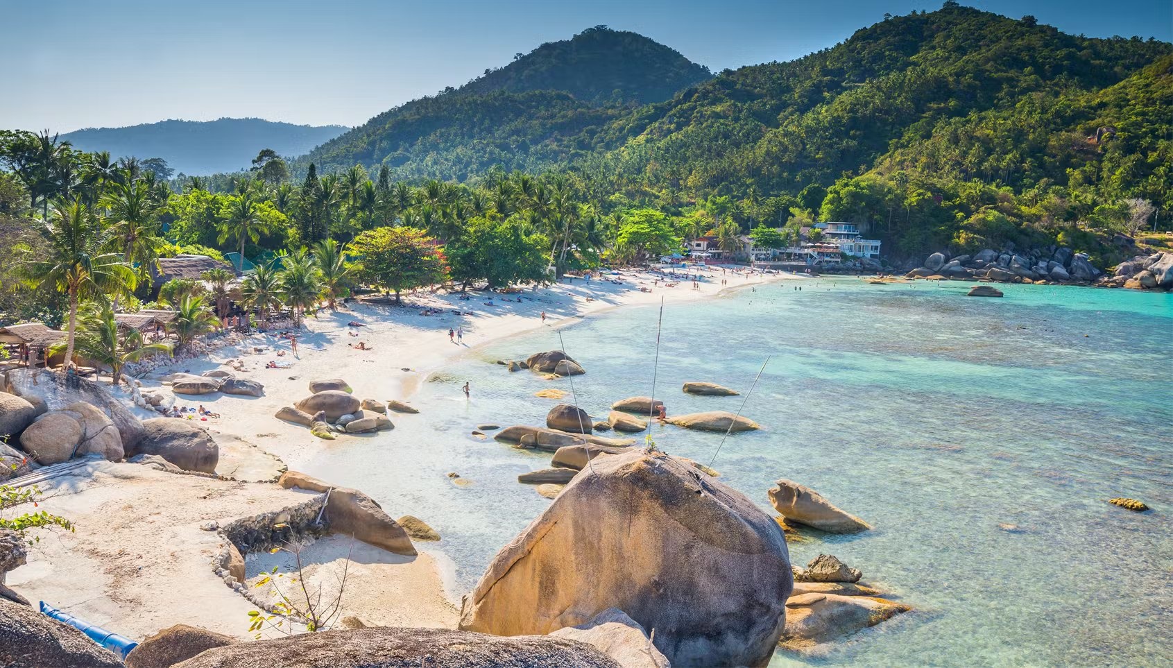 Hon dao tai Thai Lan can nuoc ngot giua mua du lich hinh anh