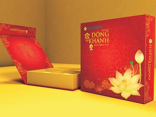 Banh trung thu Dong Khanh chap nhan song cung hang gia? hinh anh