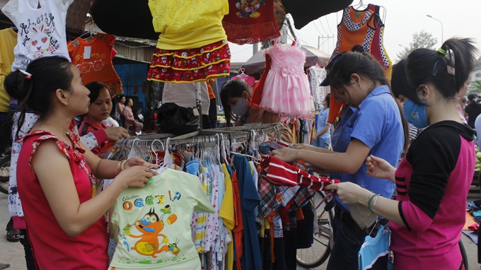 San hang giam gia that mua Tet hinh anh