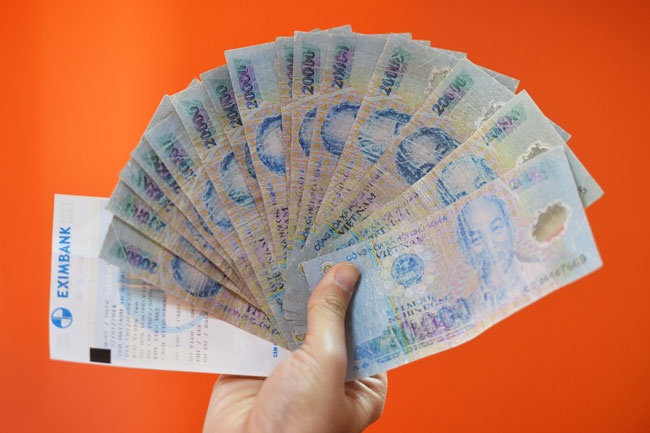 Can Tet, ATM nha tien le cu nat hinh anh