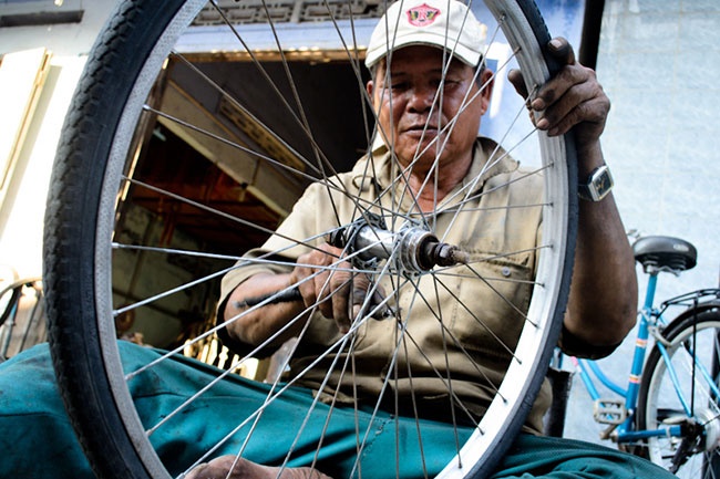 Nhung dich vu tung co gia 1.000 dong o Viet Nam hinh anh