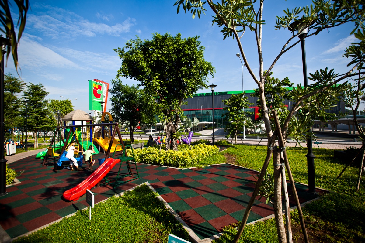 2.500m2 sân chơi dành cho cộng đồng sử dụng miễn phí.