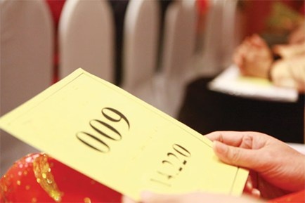 Noi kho cua nha dau tu chung khoan Viet Nam hinh anh