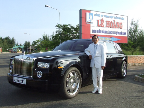 Dai gia Le An lai mua sieu xe hinh anh