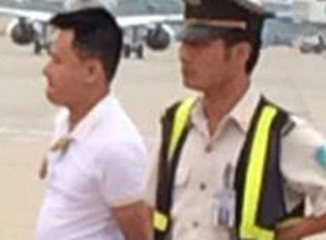 Khach doa co bom, may bay Vietjet Air hoan chuyen 3 gio hinh anh