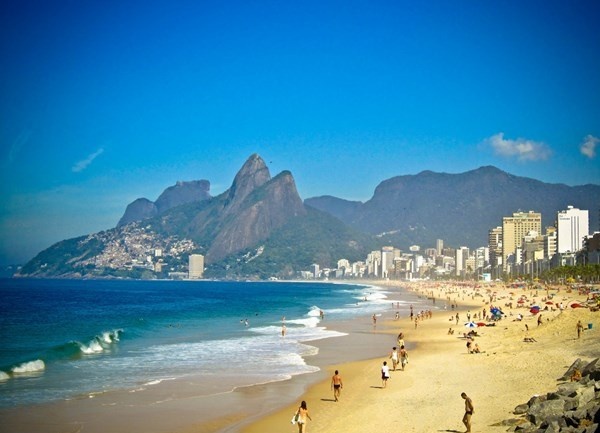 200 trieu dong mot tour xem World Cup tai Brazil hinh anh