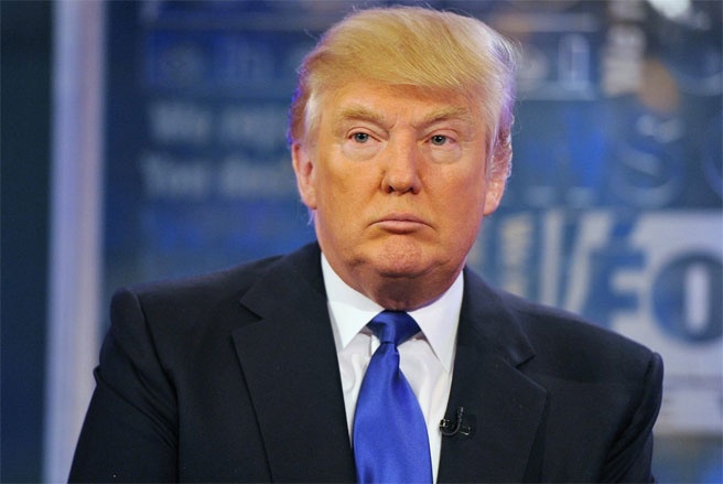 Tỷ phú Donald Trump nhặt ve chai “Vua” bất động sản Donald Trump sinh ra trong một gia đình giàu có nhưng cha ông muốn ông hiểu được giá trị của đồng tiền. Khi Trump còn là một cậu bé, cha ông thường đưa ông tới các công trường xây dựng và bắt ông nhặt vỏ chai sô-đa bỏ đi để bán lấy tiền. Trump nói rằng, ông không thích việc này lắm, nhưng làm như vậy giúp ông học được cách làm thế nào để có tiền.