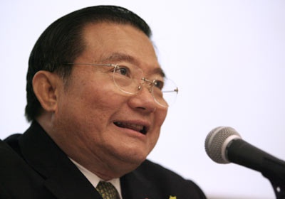 Ty phu Thai Lan bo 100 trieu USD gom tiep co phieu Vinamilk hinh anh