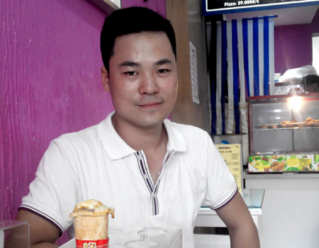 Cuu du hoc sinh 8X mo chuoi pizza re nhat Viet Nam hinh anh