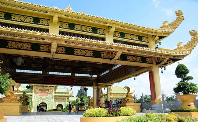 Ong Dung 'lo voi' da xay dung Dai Nam nhu the nao? hinh anh