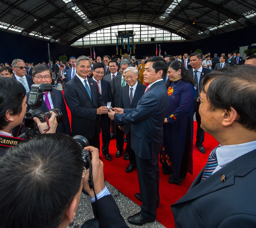 Theo ông Phan Viết Thanh, Chủ tịch Hội đồng quản trị Tổng công ty Hàng không Việt Nam, sự kiện này sẽ đánh dấu bước đầu của lộ trình bàn giao tổng cộng 19 máy bay thân rộng với công nghệ hiện đại của Boeing cho Việt Nam nhằm bổ sung, thay thế đội tàu bay cũ, mở rộng quy mô.