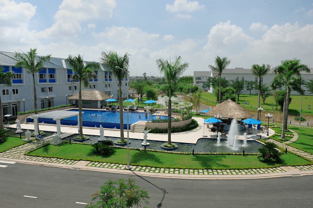 Cong ty anh trai Ly Hung tang lai gap doi sau 6 thang hinh anh