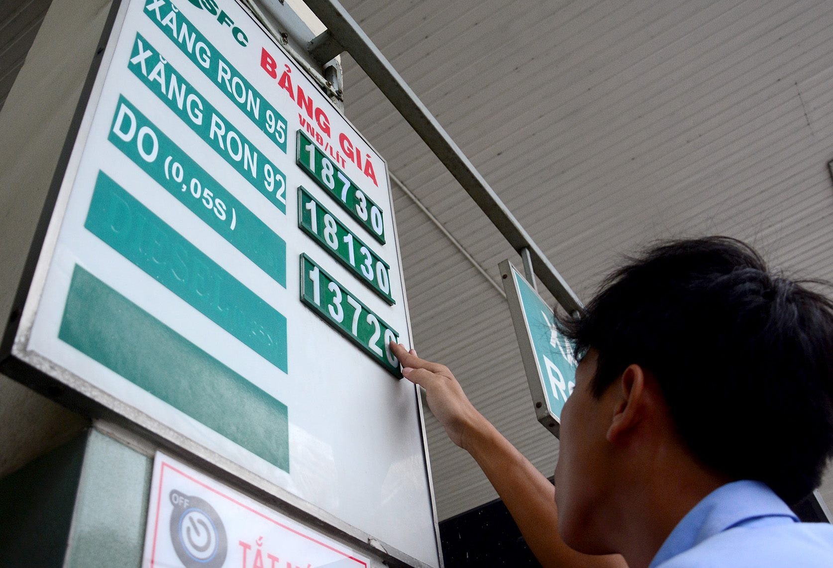 Gia xang tang tu 15h hinh anh