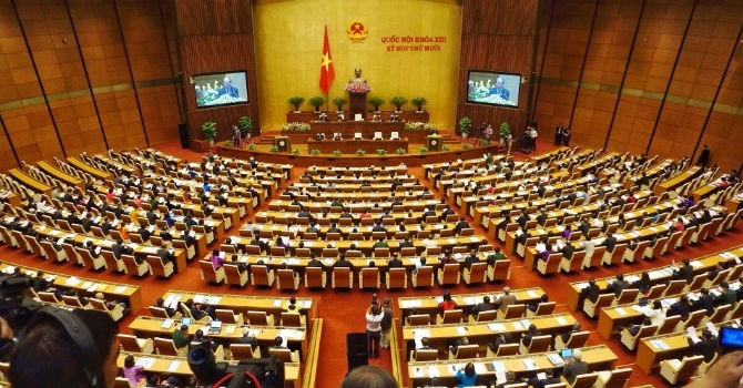 Bộ trưởng Đinh La Thăng báo cáo đại biểu Quốc hội về tiến độ triển khai dự án sân bay Long Thành.