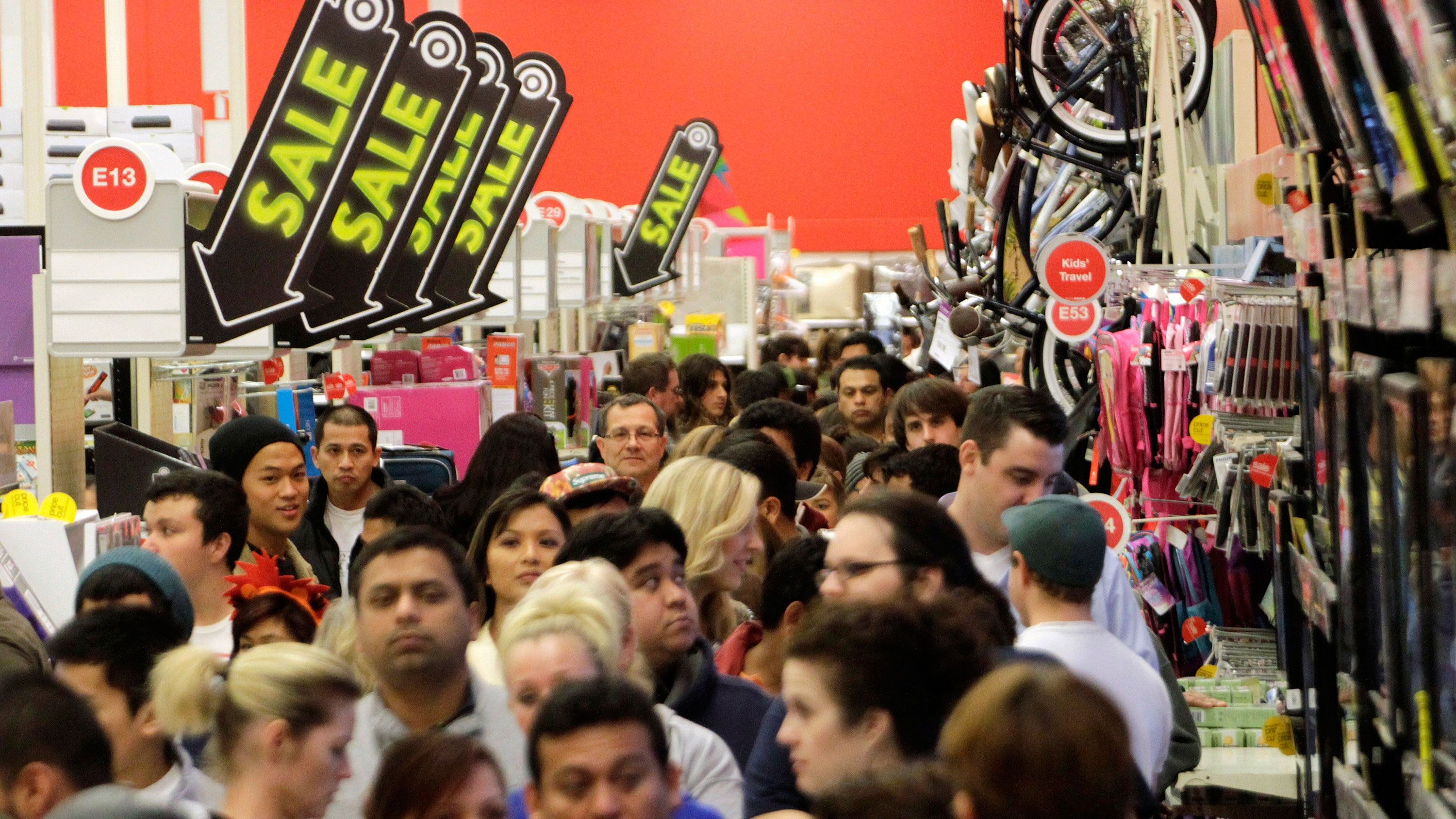 Nhung con so thong ke thu vi ve Black Friday hinh anh